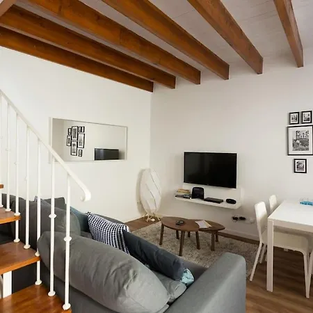 Casa Primavera - Renovated Duplex In Centre * פונשל