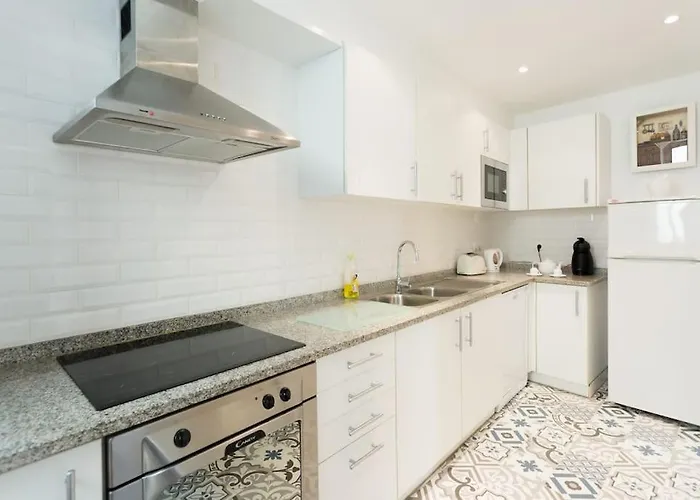 Casa Primavera - Renovated Duplex In Centre Feriehus *