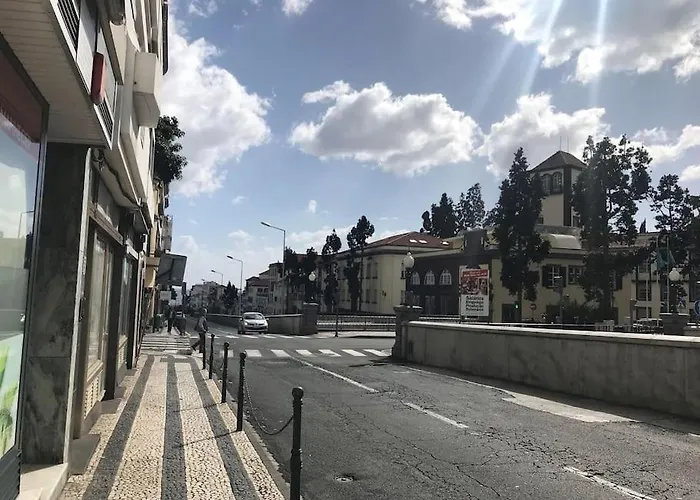 Feriehus Casa Primavera - Renovated Duplex In Centre Funchal (Madeira)